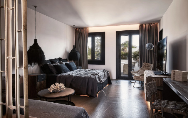 O by Myconian Collection