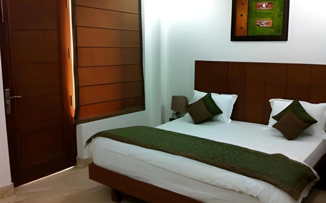 Skylink Suites & Apartments