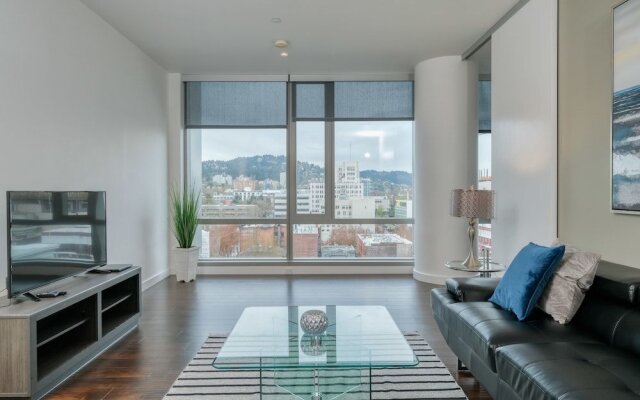 Contemporary Apartments by Barsala