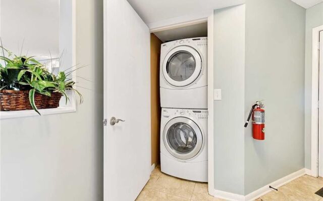 Windjammer 105 - Three Bedroom Condo