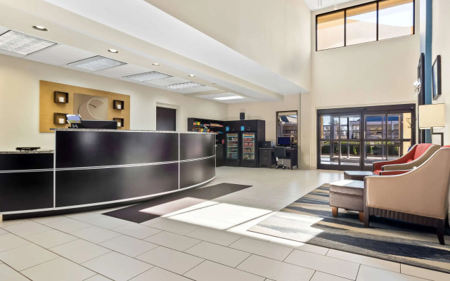 Comfort Suites Lumberton North