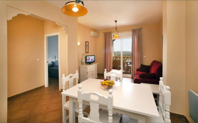 Leo Isla Canela Selection