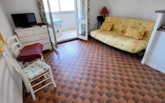 Studio Six-Fours-les-Plages, 1 pièce, 2 personnes - FR-1-316-175