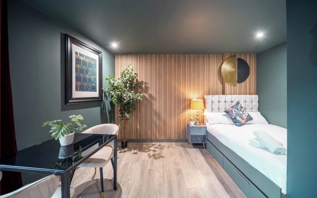 Sheffield City Apartment Oasis