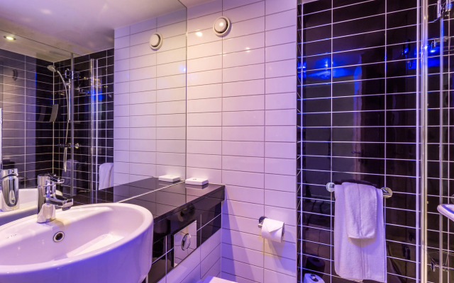 Holiday Inn Express Colchester by IHG