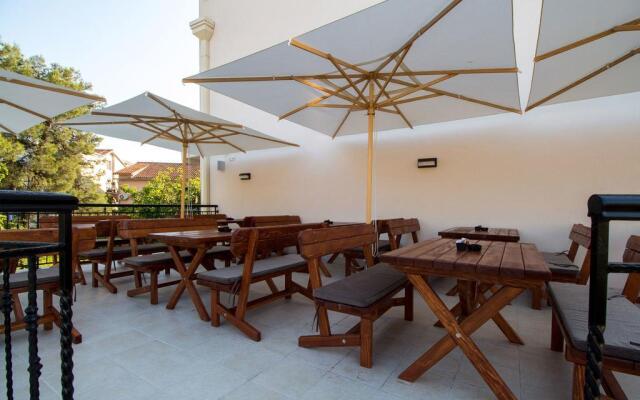 Hotel Helada