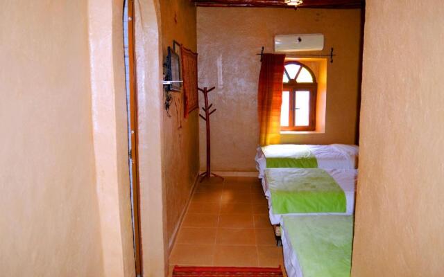 Auberge Les Roches Merzouga