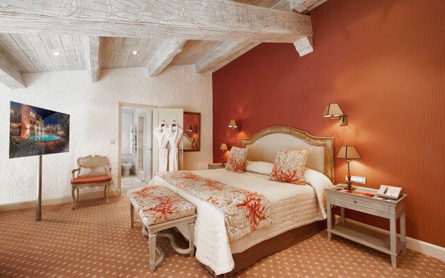 Hotel Byblos Saint-Tropez