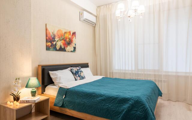 Bon voyage на улице Даниялова