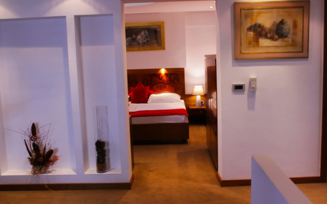 Hotel Exclusive