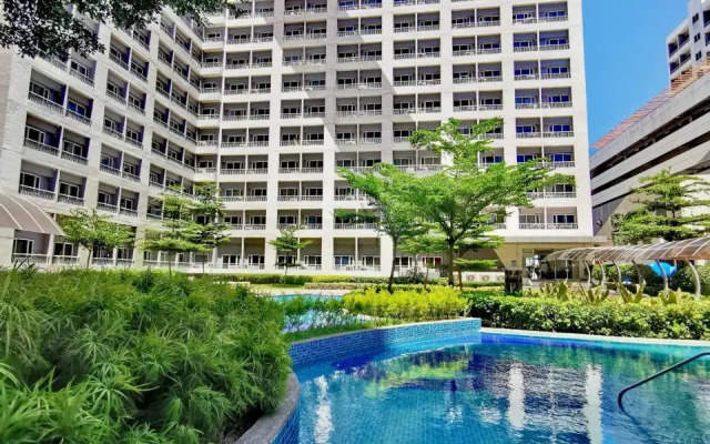 Liam's Pad at grace residences