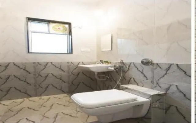 Hotel Truvic by OYO Rooms