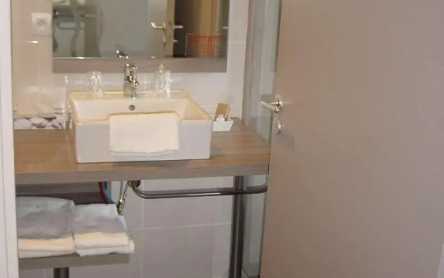 Brit Hotel Spa Le Connetable
