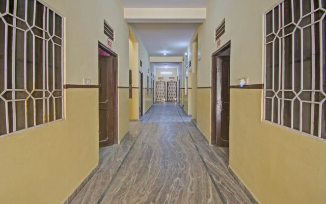 SPOT ON 80638 Hotel Radhe