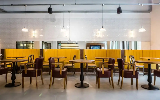 For Students Only Chapter White City in London