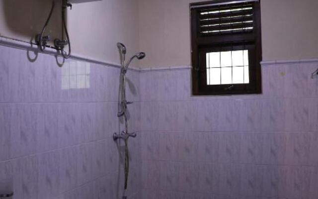 Fairland Bungalow - Peradeniya, Sri Lanka