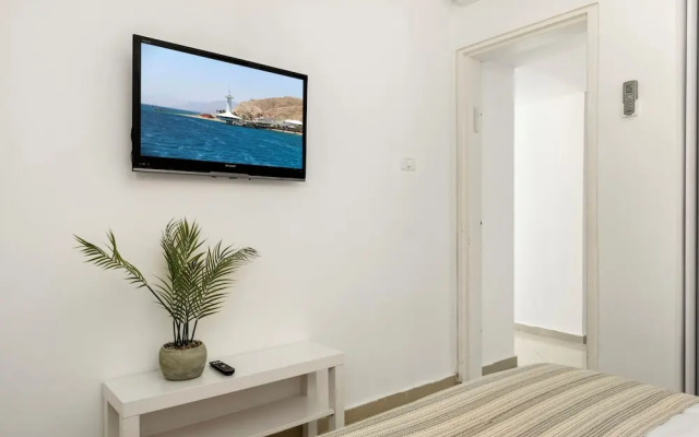 Sea View Beach Penthouse by Sea N' Rent