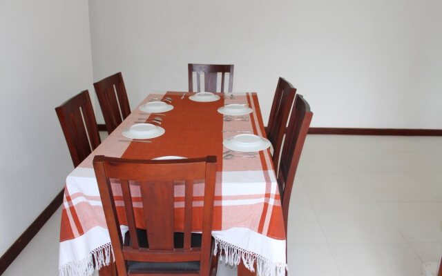 Kandy Reach Inn