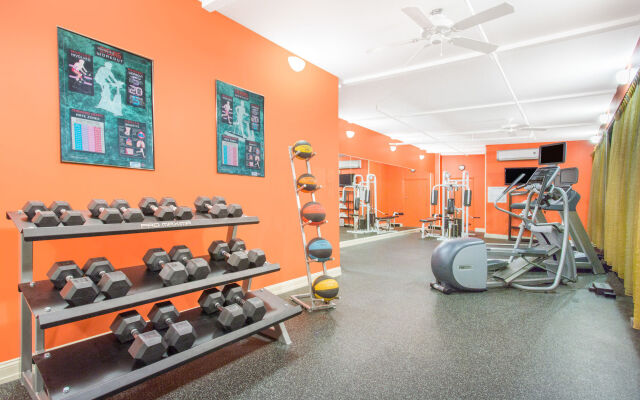 Baymont by Wyndham Fayetteville Fort Bragg Area