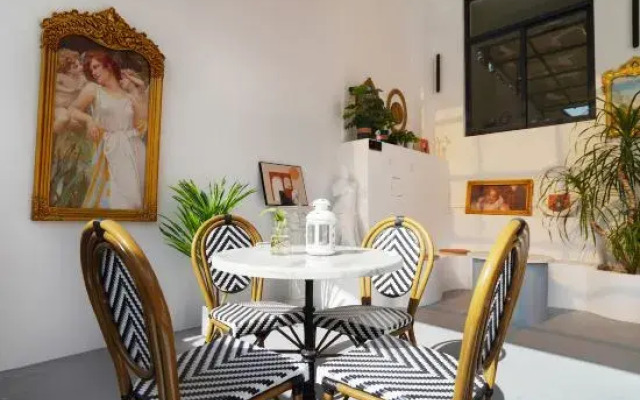 Chamonix hotel(Sanya Haitang District Duty-free Town Shop)