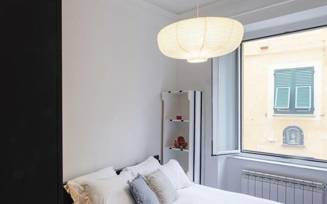 Santa Chiara Apartment by Wonderful Italy