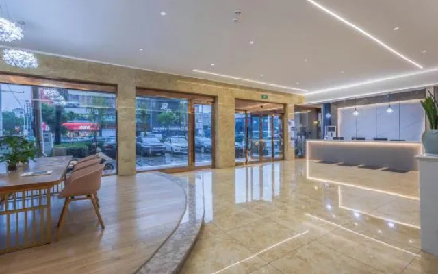 Bojin Hotel (Cixi Zhouxiang Bus Station)