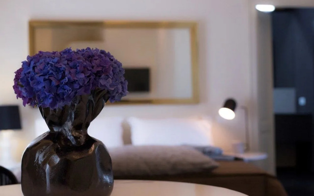 Palazzo Gozzi Bed  Beauty