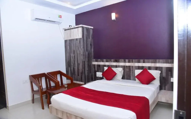 M K Arcade Hotel