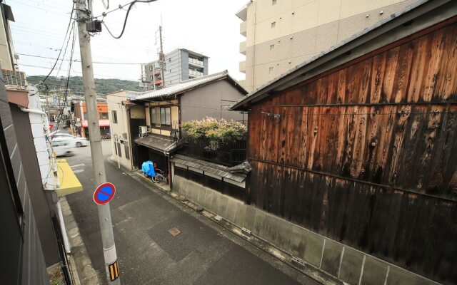 PASSAGE Higashiyama Sanjo
