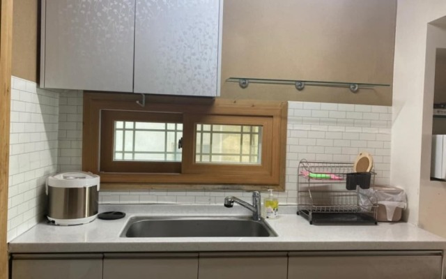 Sacheon Seopo Beach Pension