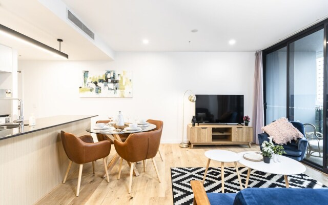 Brisbane One Apartments by CLLIX