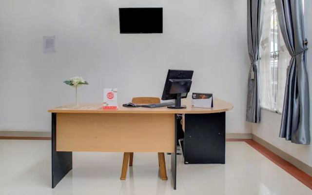 Wisma Yani Syariah by OYO Rooms