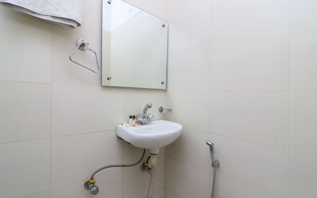 OYO 10750 O'live INN