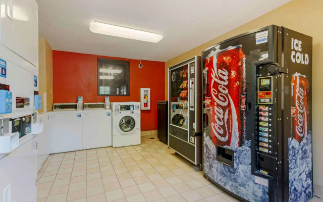 Extended Stay America Select Suites Atlanta Cumberland Mall