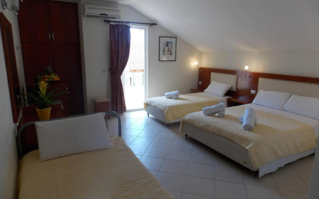 Hotel Veli