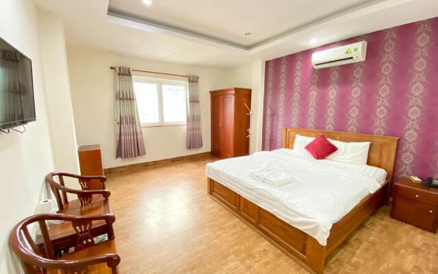 Minh Nhu Hotel