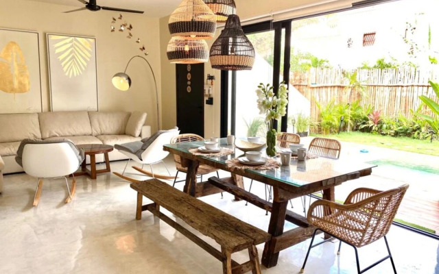 Asana Tulum 9 By Lockey
