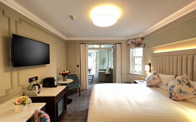 Waterloo Townhouse & Suites