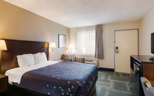 Comfort Inn & Suites Alexandria West