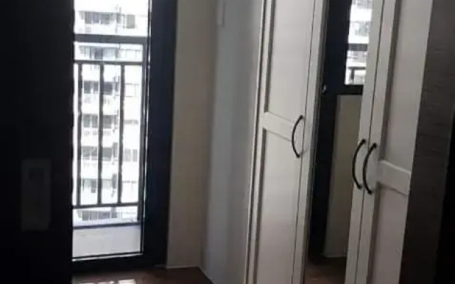 Fully Furnished 1 Bedroom with Balcony