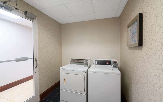 Wingate by Wyndham Fletcher at Asheville Airport