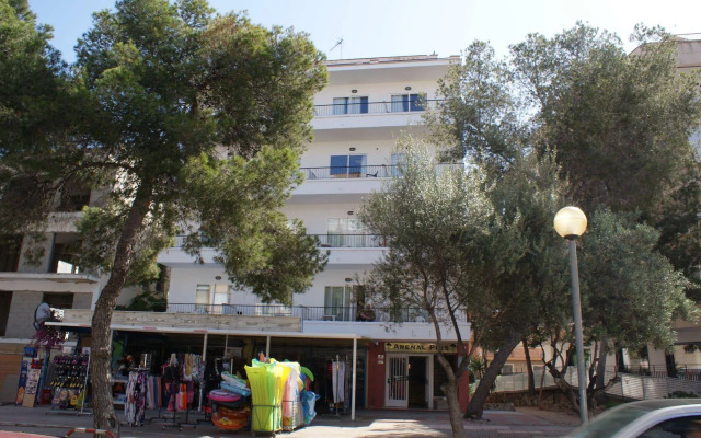Arenal Pins Hostal