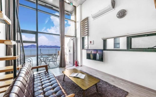 Yeosu Andante Pension