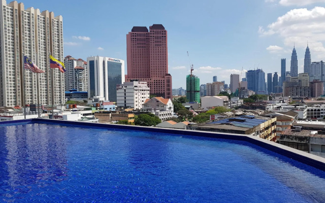 Leo Palace Hotel