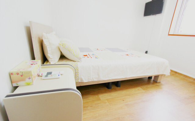 Seoul Tower Family Guesthouse