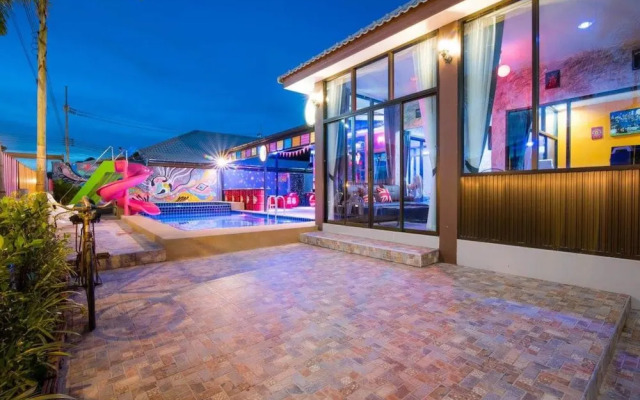 Mountain Field Pool Villa Cha-am