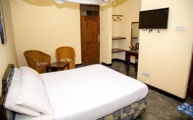 Saadani Park Hotel