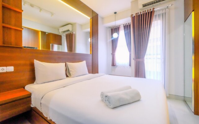 Restful And Minimalist Studio Transpark Cibubur Apartment