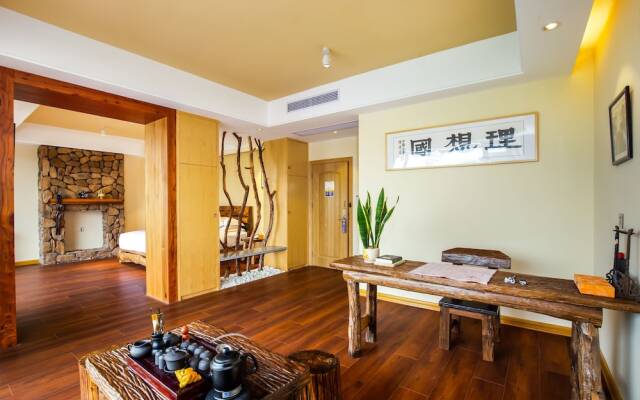 Oriental Platonic Inn