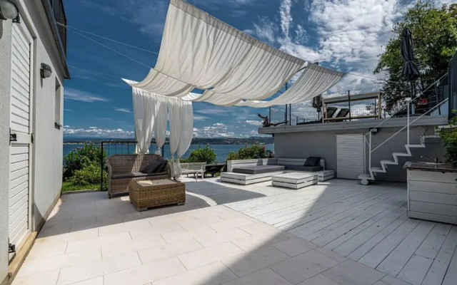 Romantic Apartment Molet